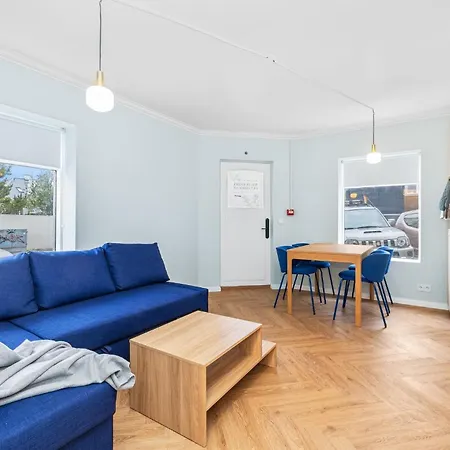 Downtown Baldursbra - Two Bedroom *